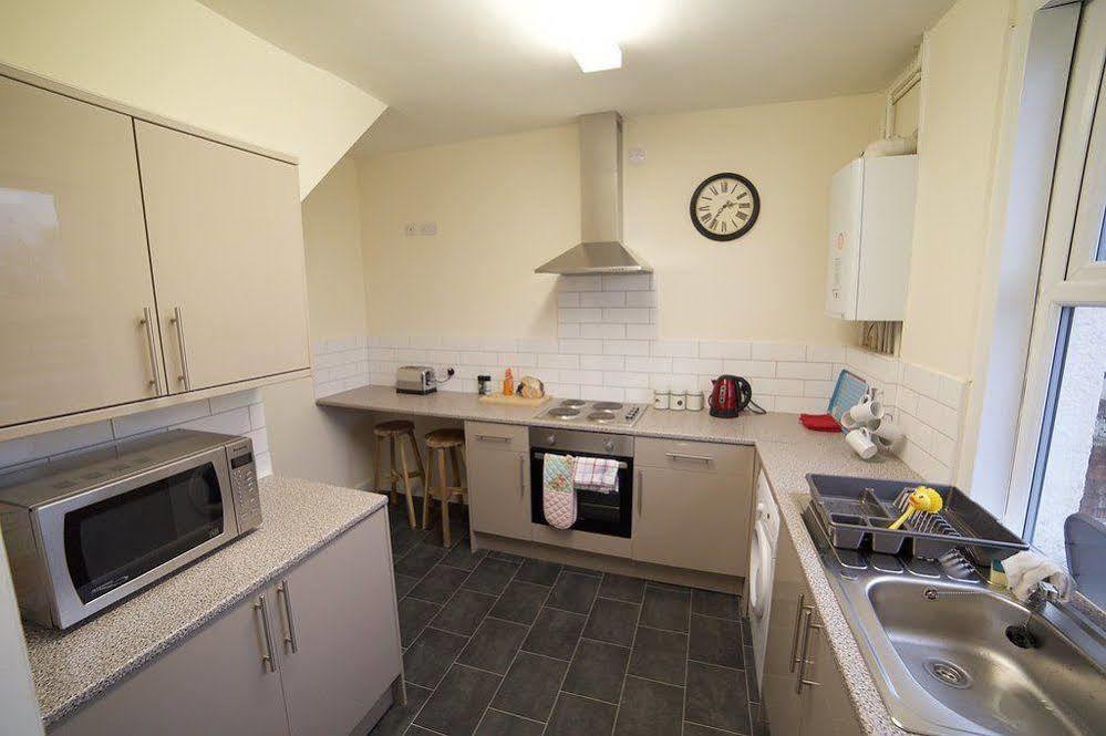 Bristol Serviced Lets - 152/154 Bath Road Exteriér fotografie